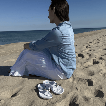 ラブブ lizzie-flip-flops-salt-oka-b-