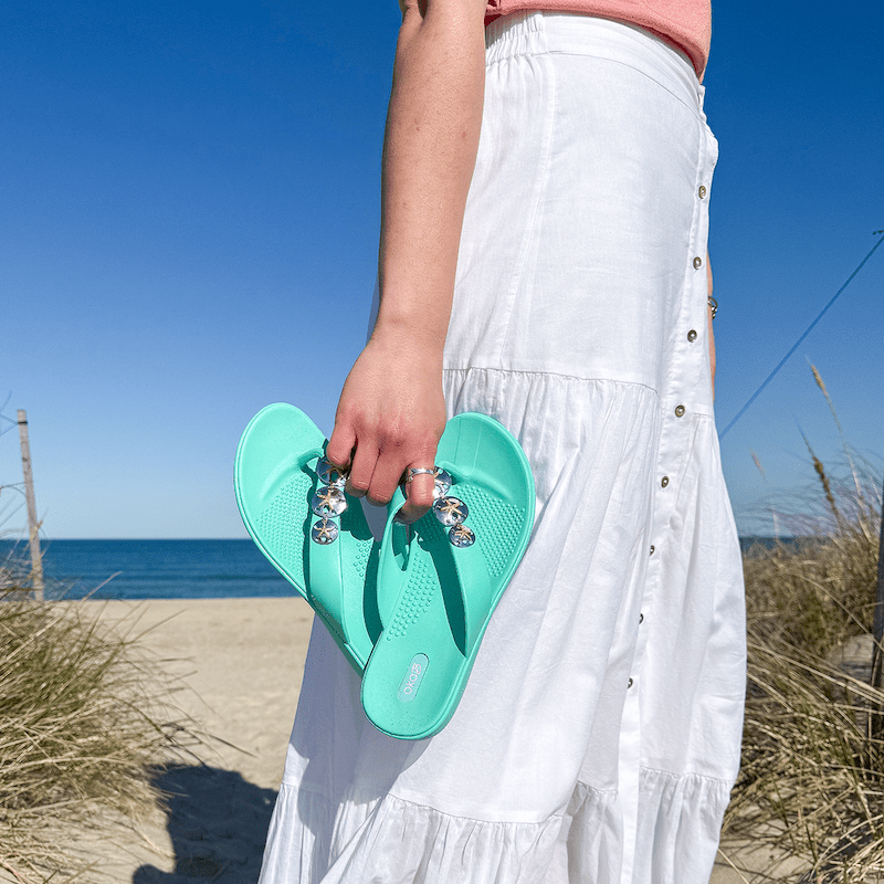 Mellita Flip Flops - Licorice - Oka - B